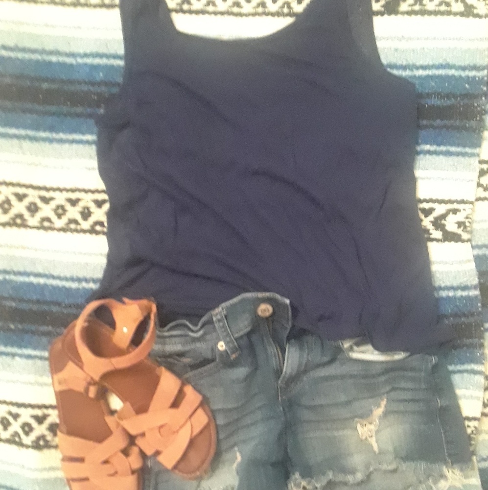 Flowy Navy Tank
